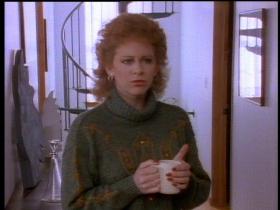 Reba McEntire Whoever's In New England